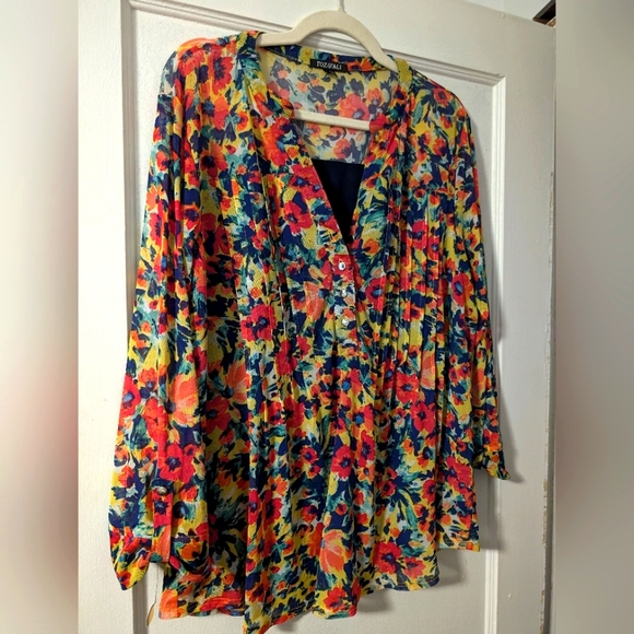 Roz & Ali Tops - Roz & Ali Floral V-Neck Button Front Blouse - Yellow Multi